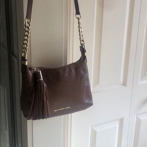 Michael kors crossbody